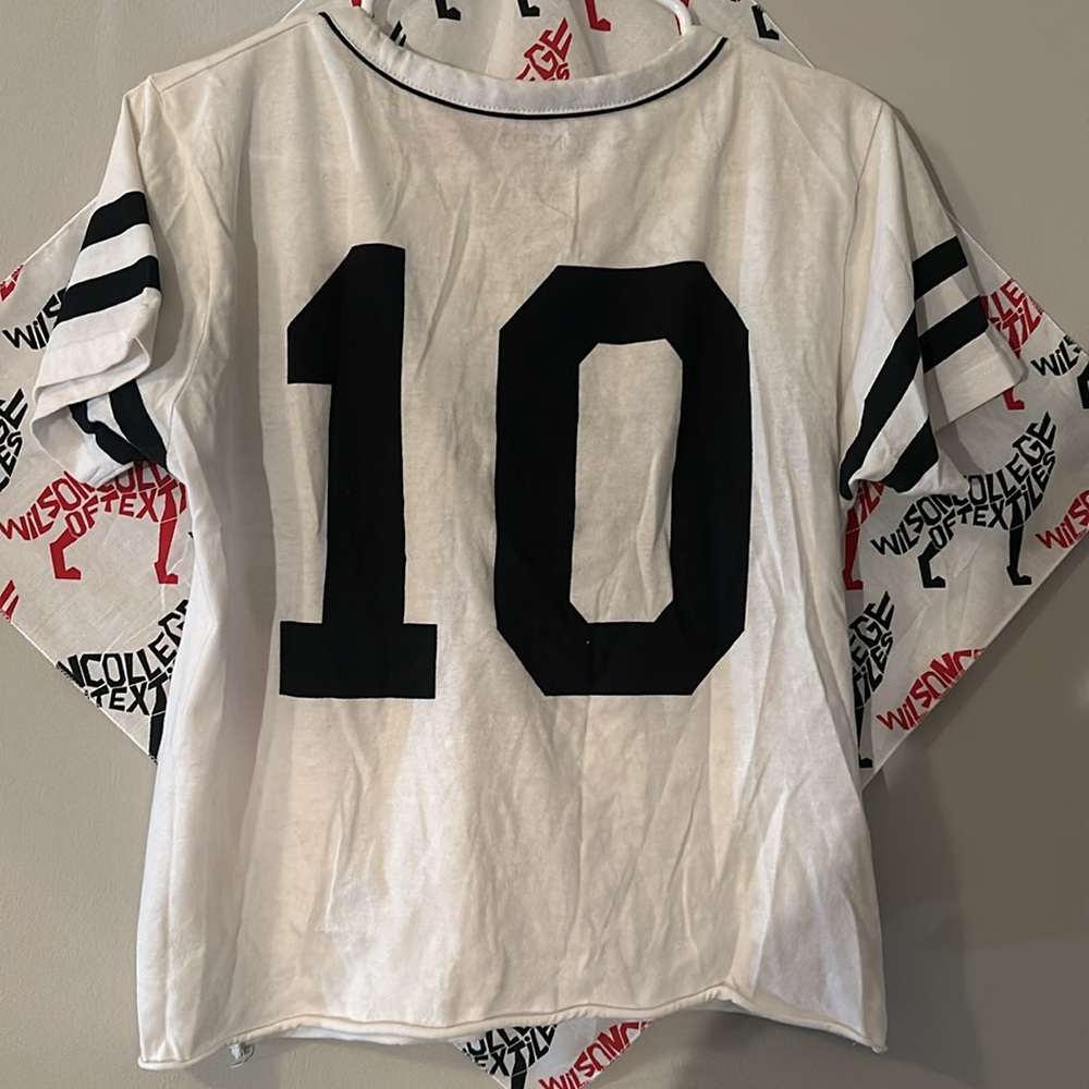 Large Basebell Crop Top button up - Picture 2 of 2